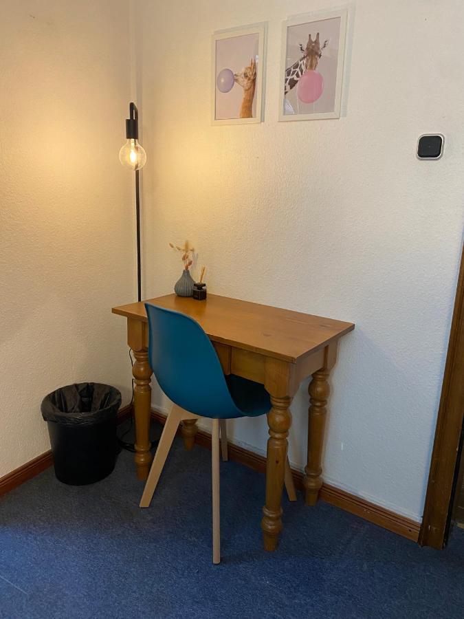 Digital Check-In - Stapelhaeuschen Hotel Köln Ngoại thất bức ảnh